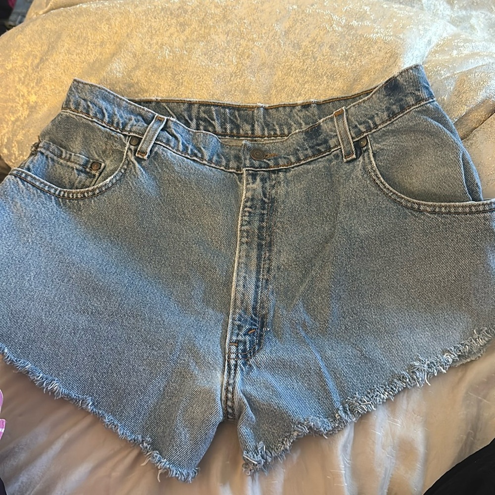 Levi Jean Shorts